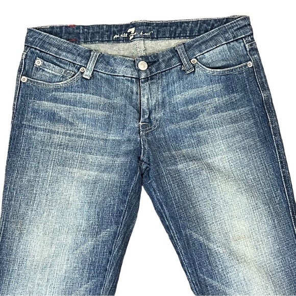 𝅺7 For All Mankind A Pocket Blue, Light Wash, Boot Cut Jeans Woman’s Size 28 - Picture 2 of 13